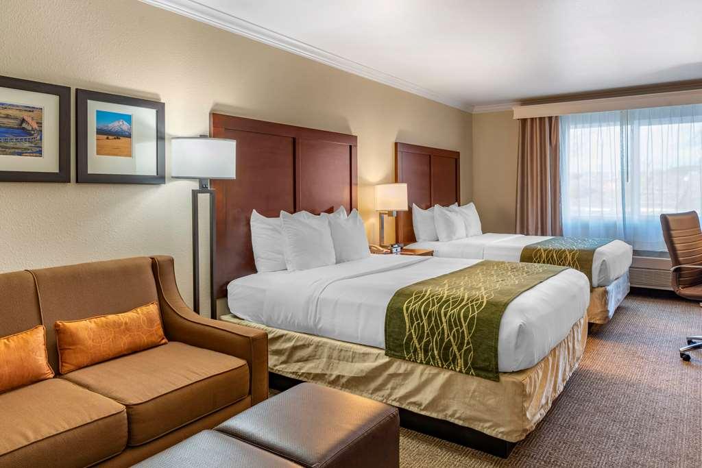 Comfort Inn Columbia Gorge The Dalles Oda fotoğraf